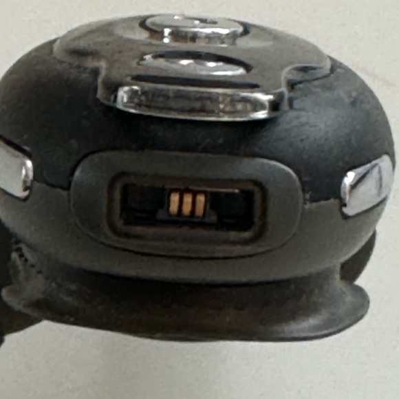 Motorola earpiece - Picture 6 of 6